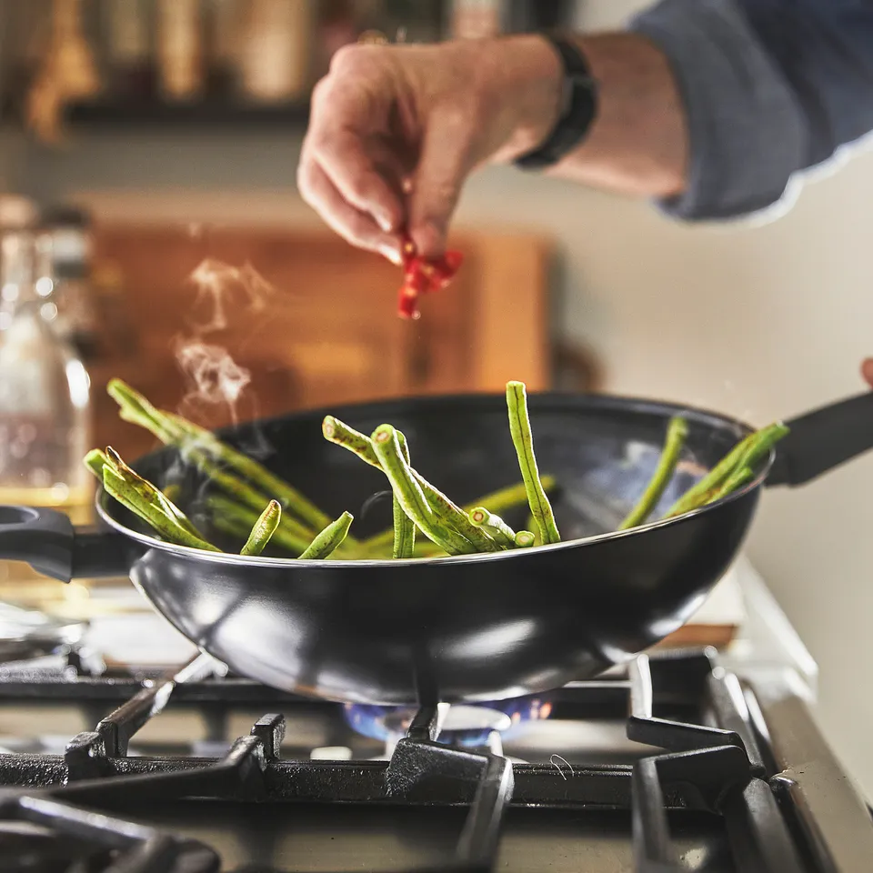 part: HEMLAGAD wok with lid