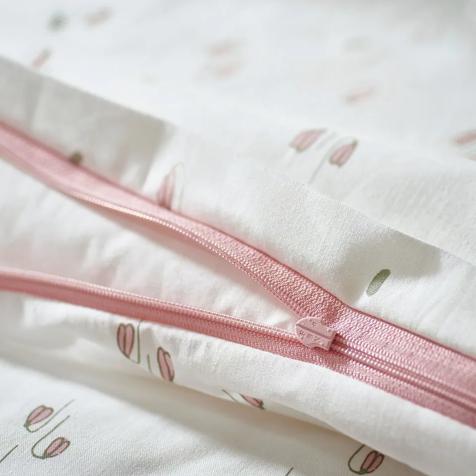 part: GULDVÄVARE duvet cover 1 pillowcase for cot