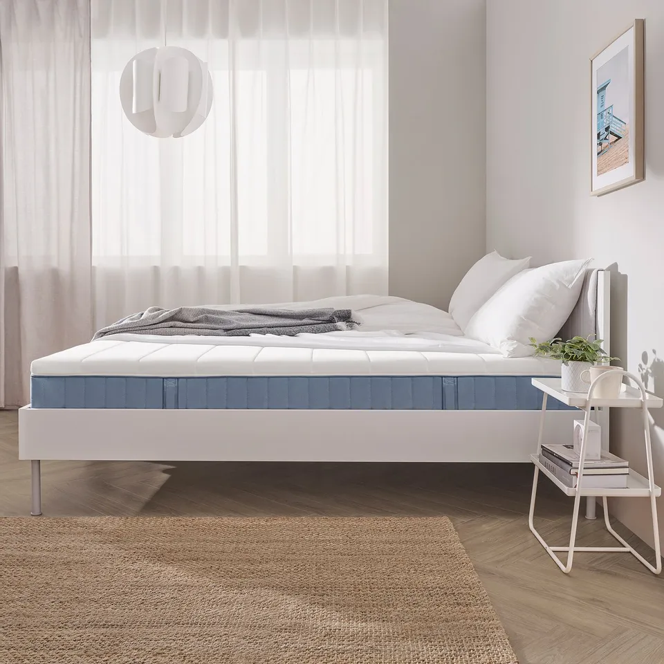 part: VALLBERGET pocket sprung mattress