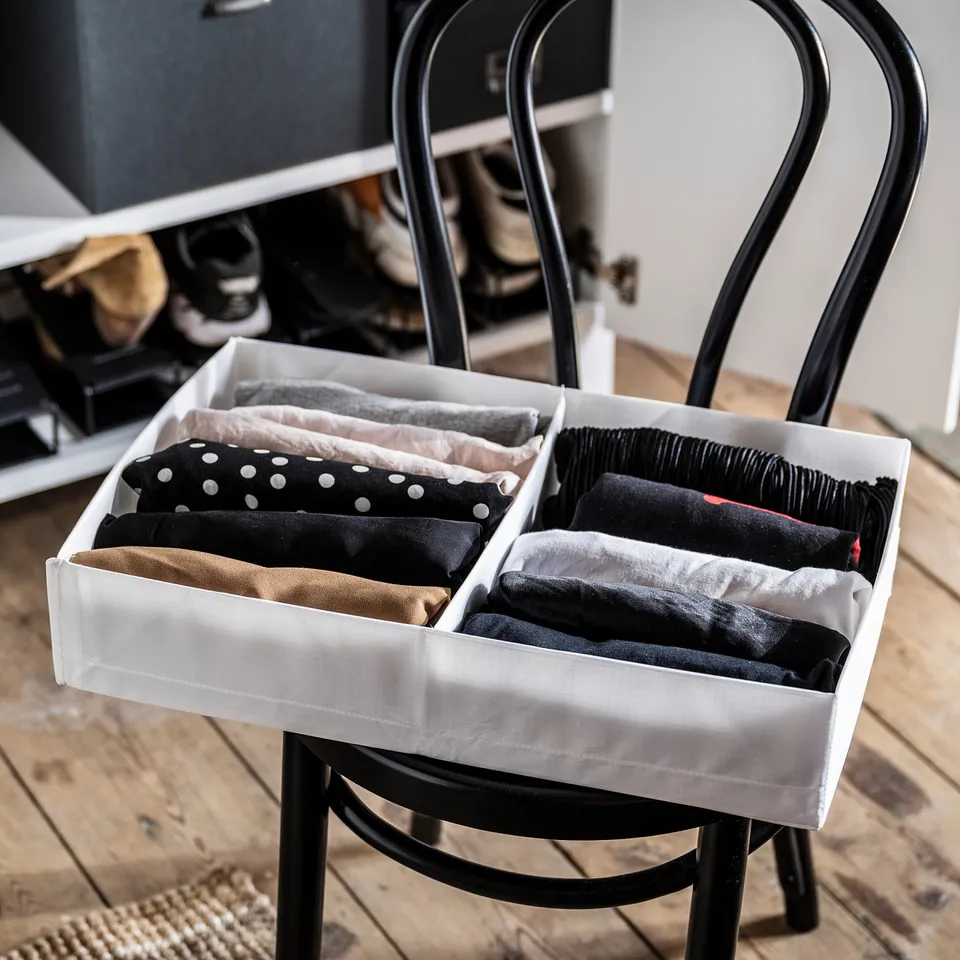 part: STUK box with compartments