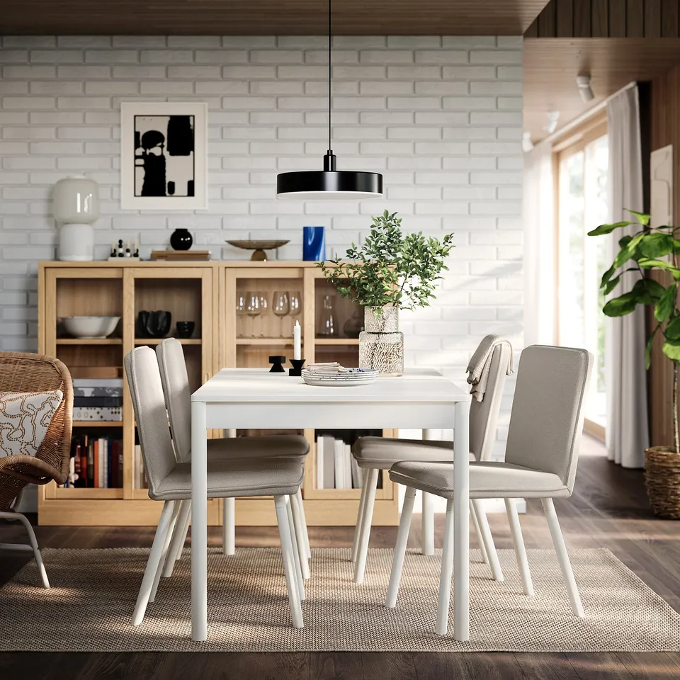 TONSTAD / TONSTAD in a room