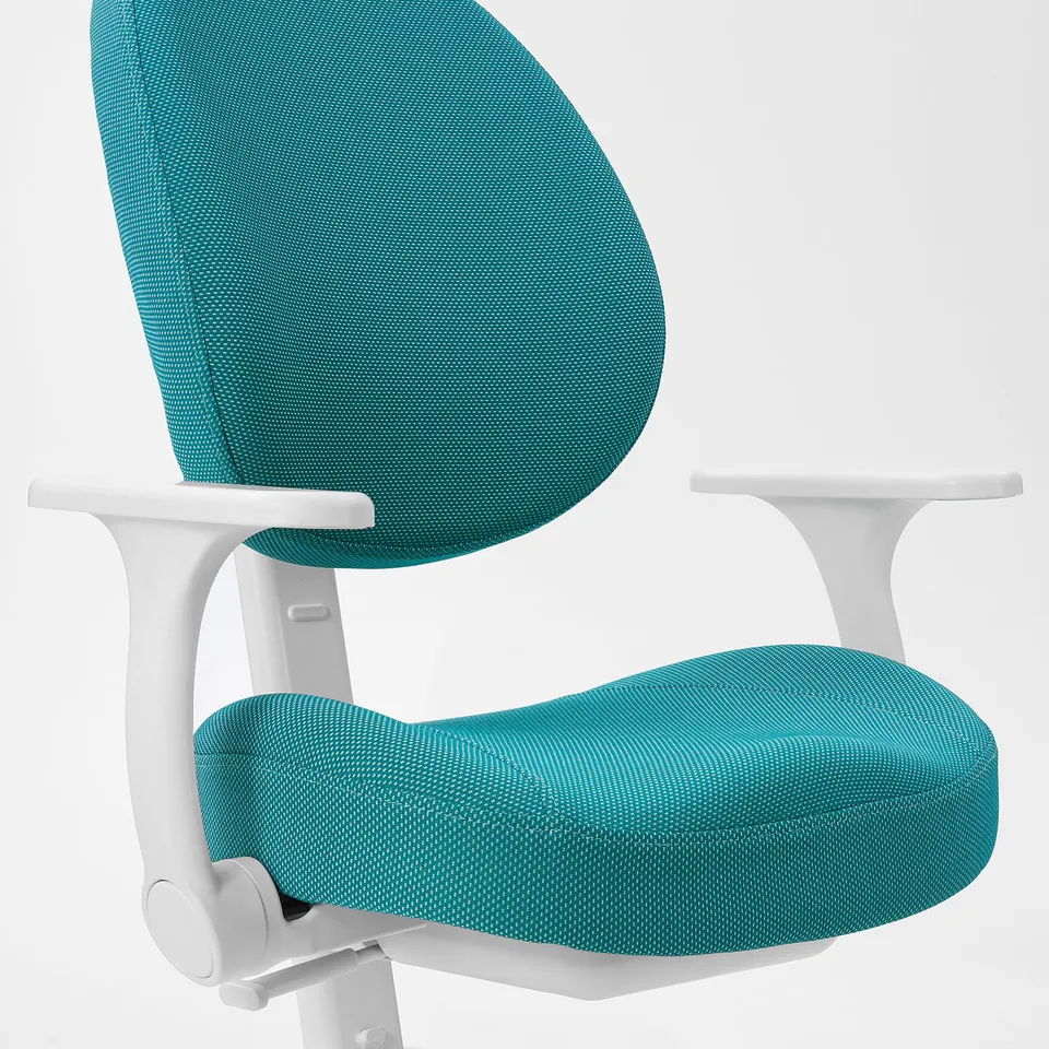 Green robust office chair with adjustable height and padded seat, featuring white armrests and a sturdy base.