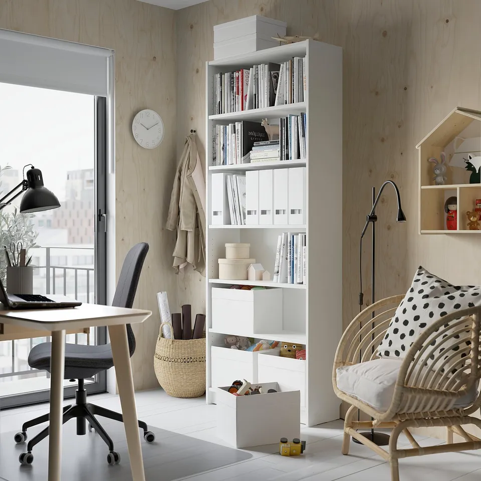 part: BILLY bookcase