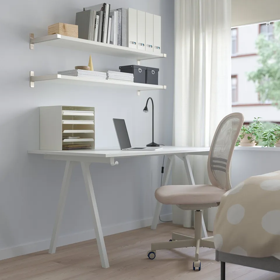 part: TROTTEN desk