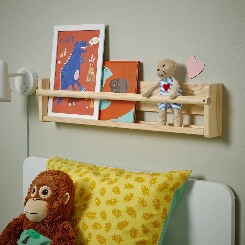 FABLER BJÖRN in a room