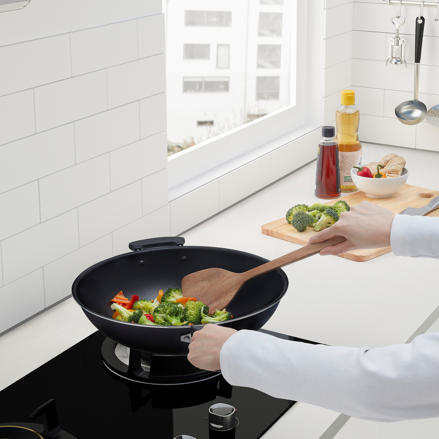 part: MAJFISK wok spatula