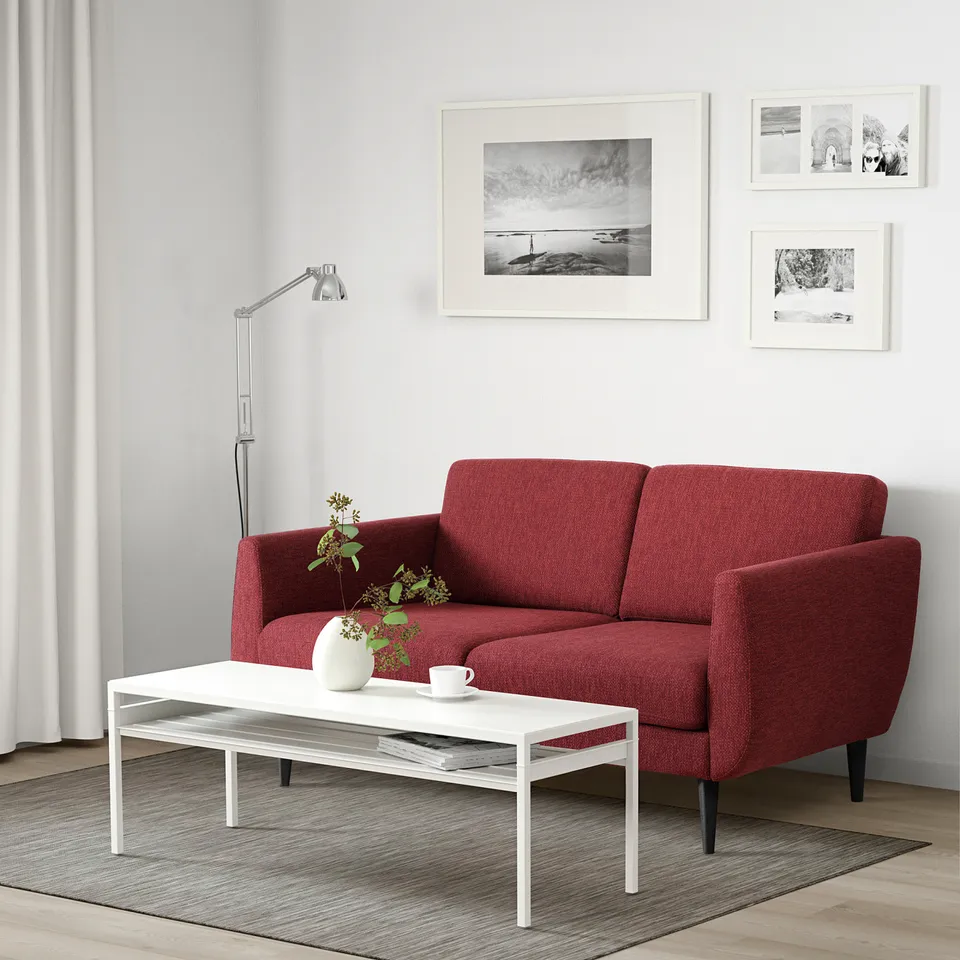SMEDSTORP in a room