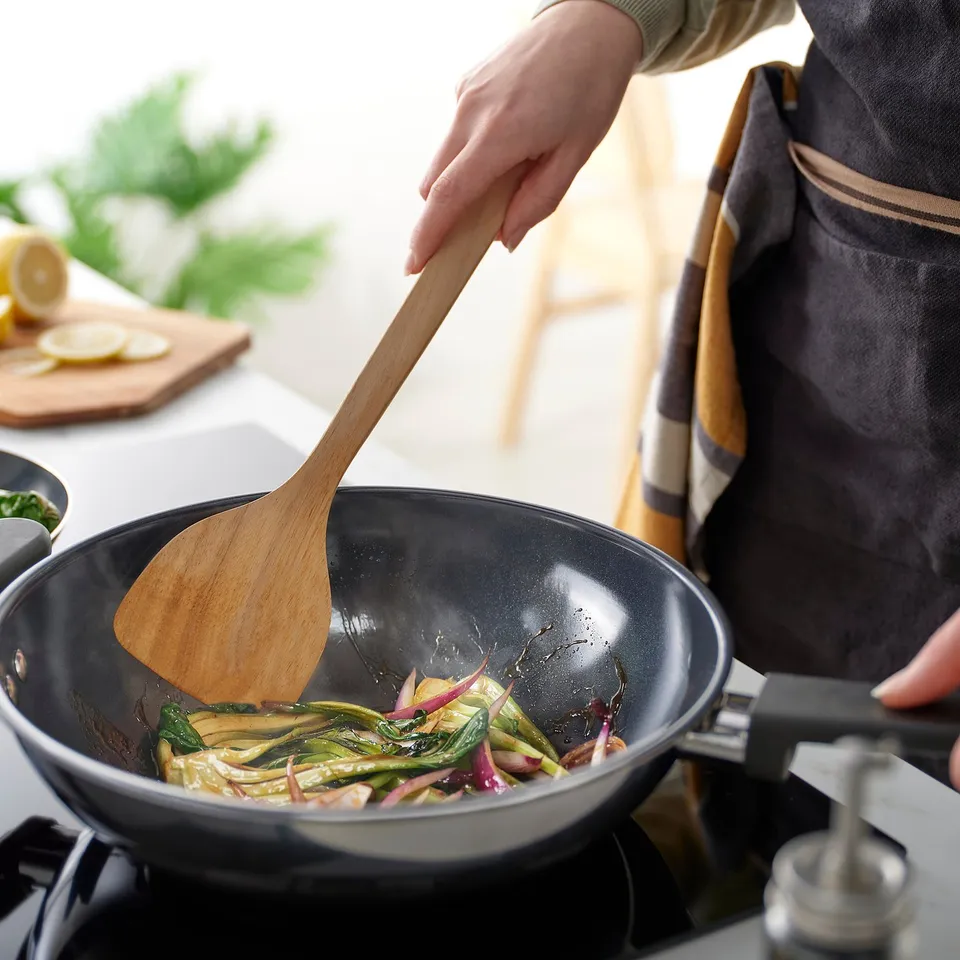 MAJFISK 3-piece kitchen utensil set, acacia