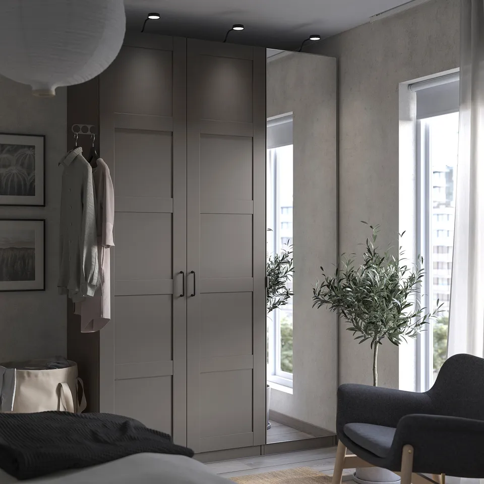 PAX / BERGSBO/ÅHEIM in a room