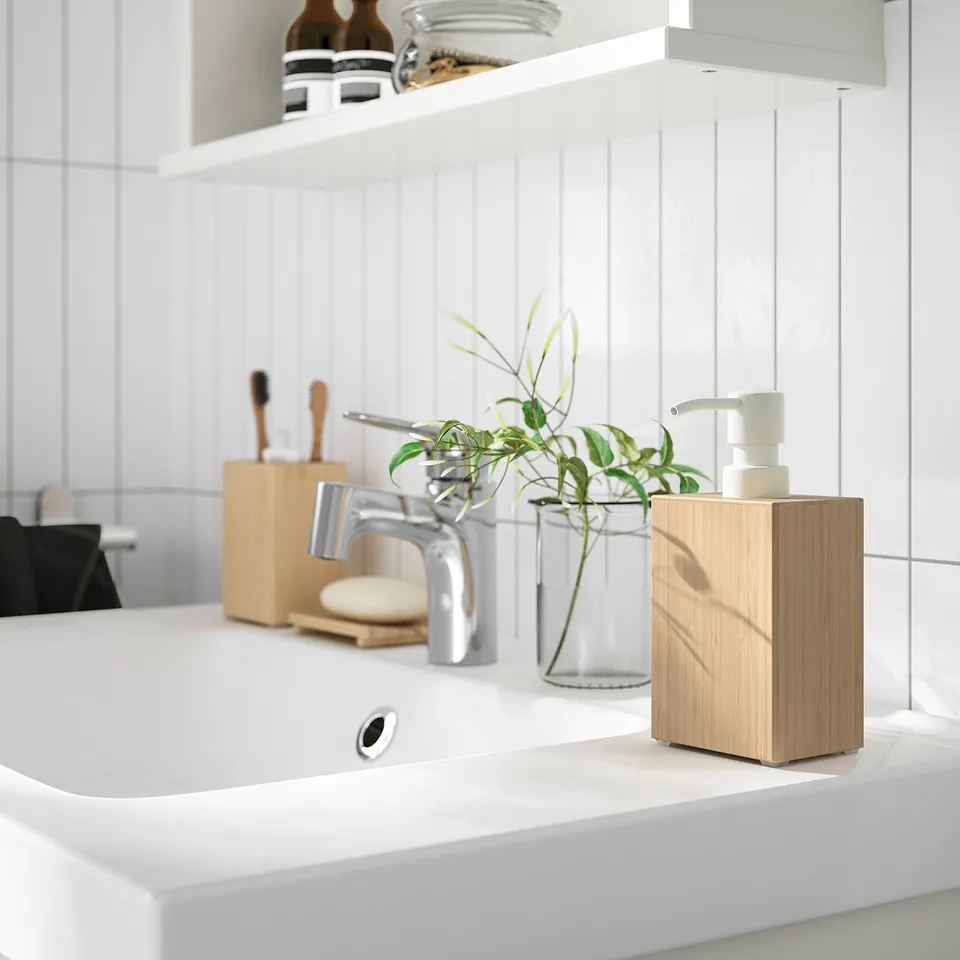 STEGESUND in a room