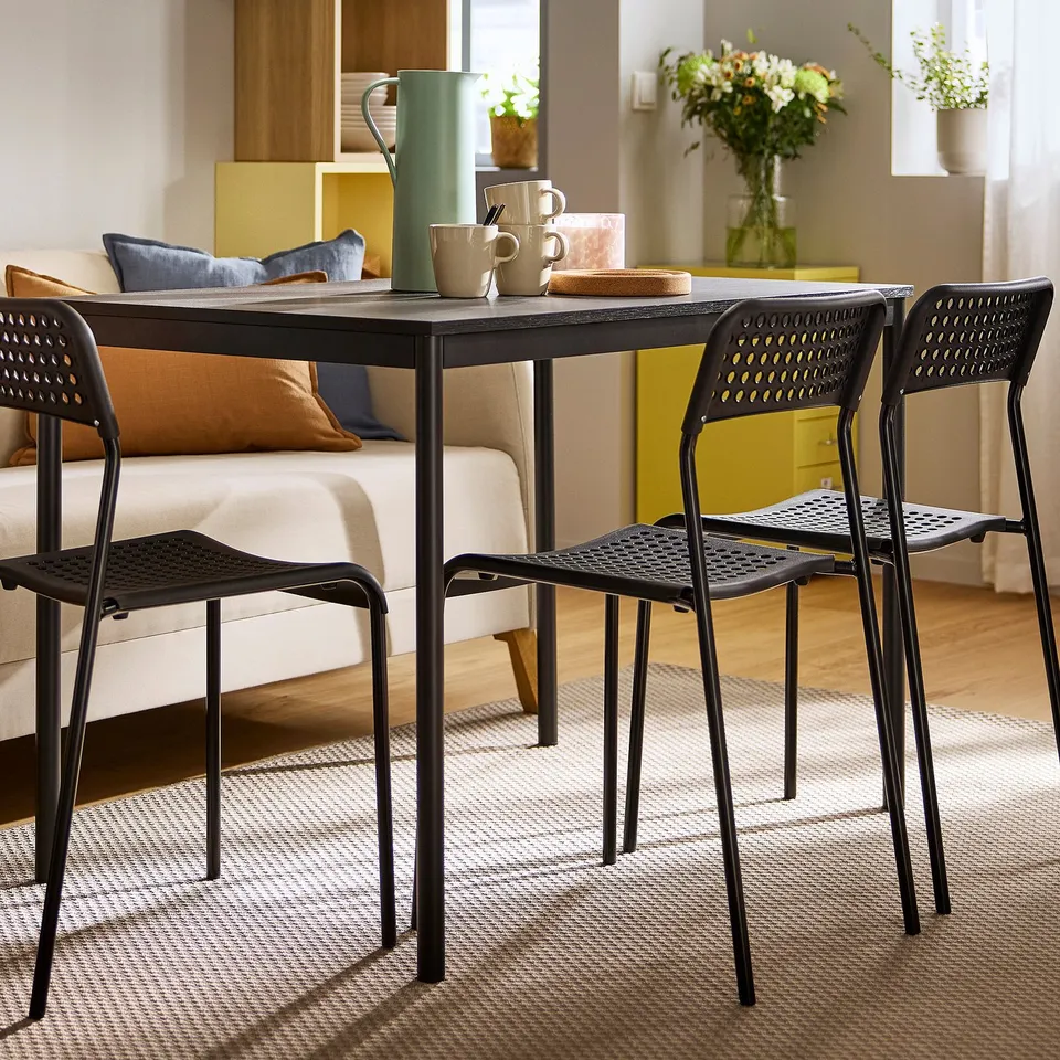 part: SANDSBERG table