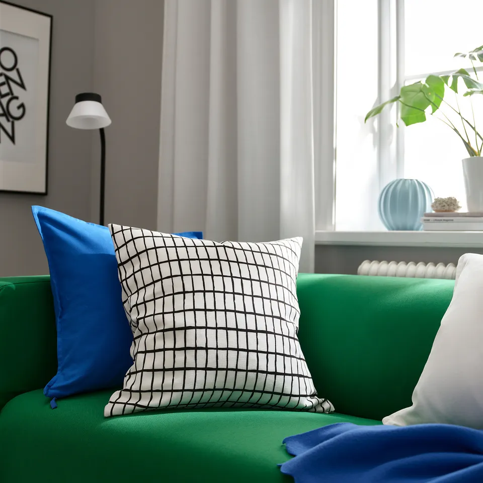 part: MÄSTERROT cushion cover