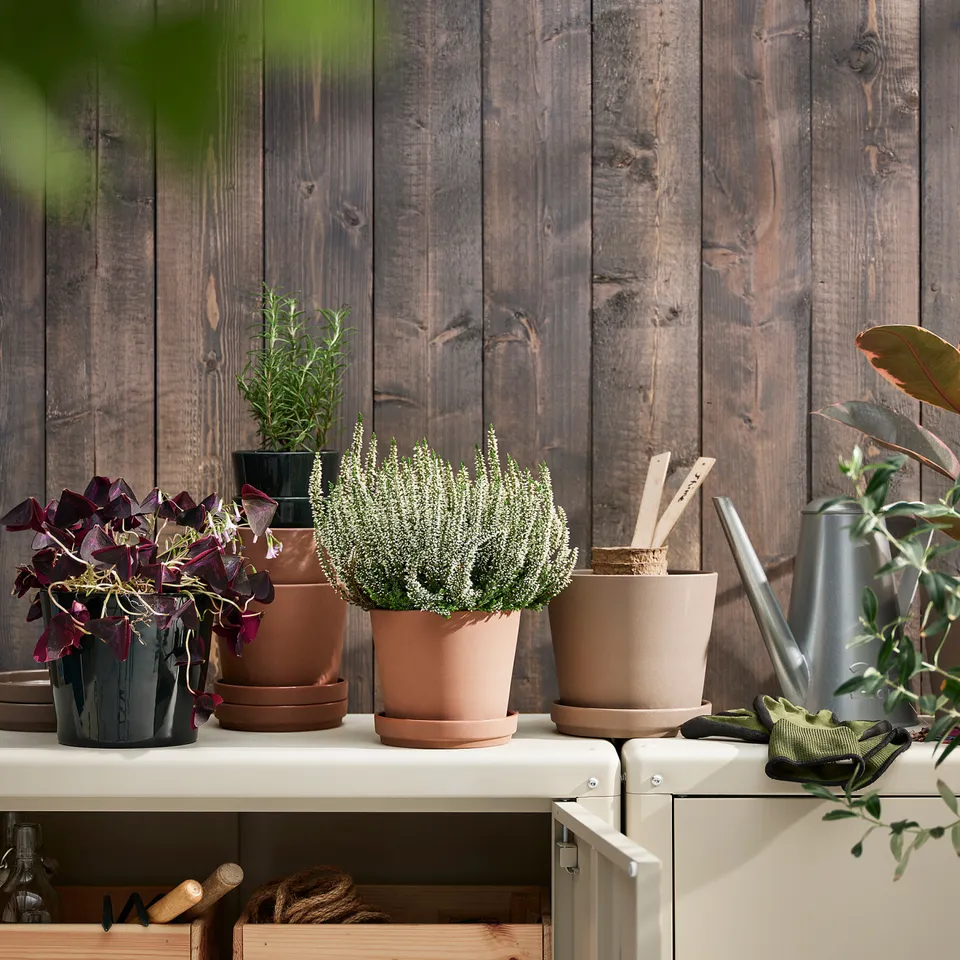 part: KLARBÄR plant pot with saucer