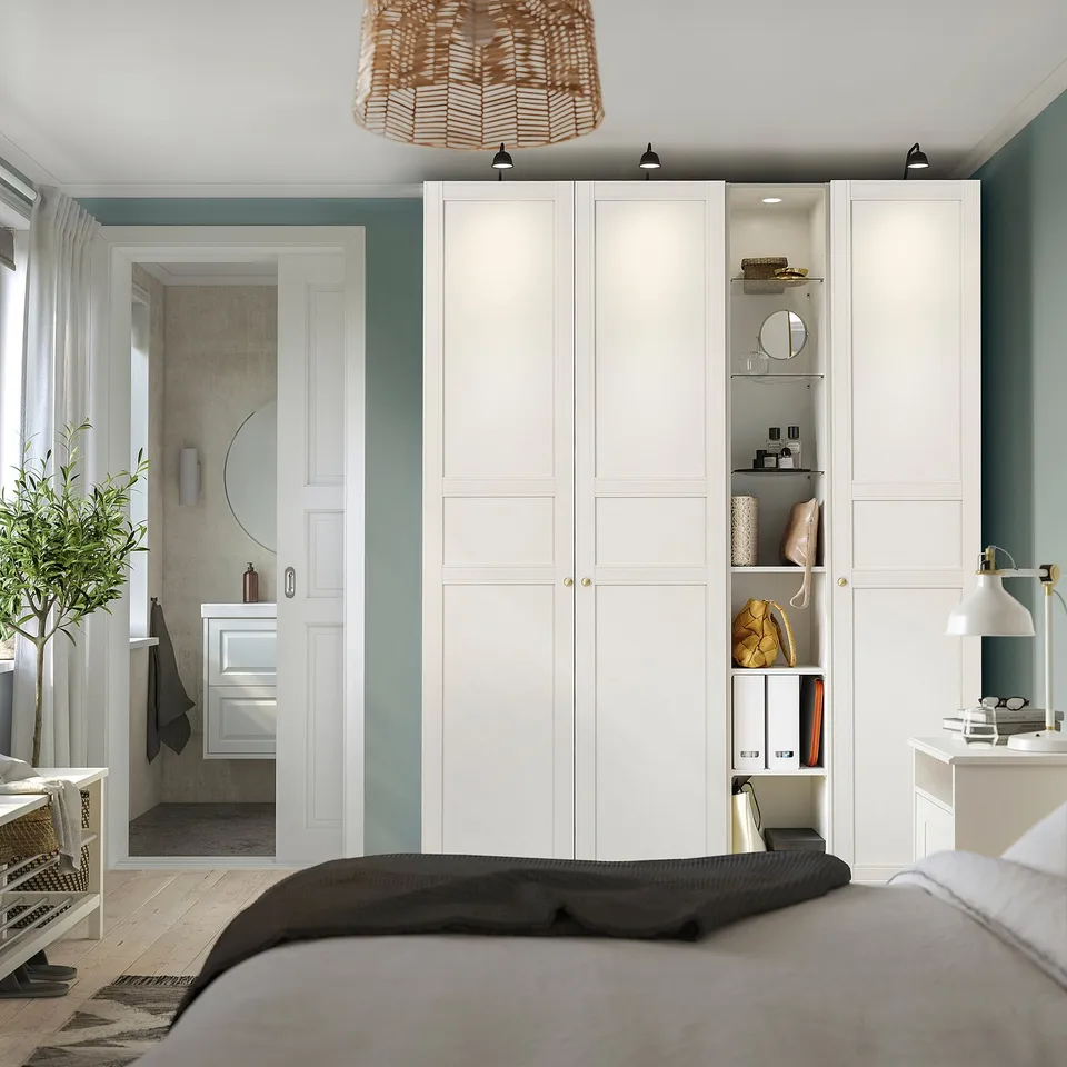 PAX / FLISBERGET in a room