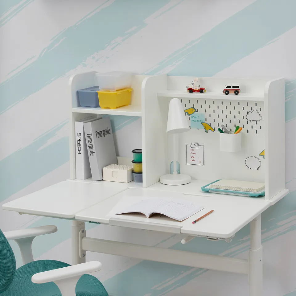 part: BERGLÄRKA desk