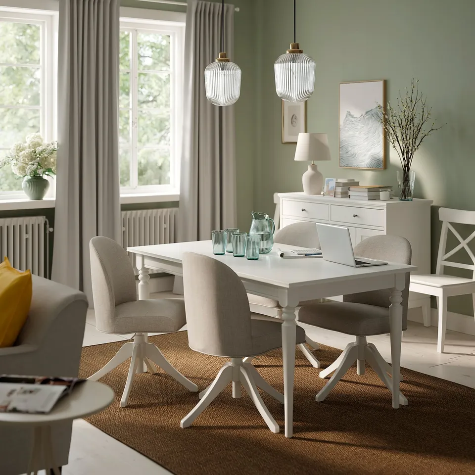 ROSENTORP / ROSENTORP in a room