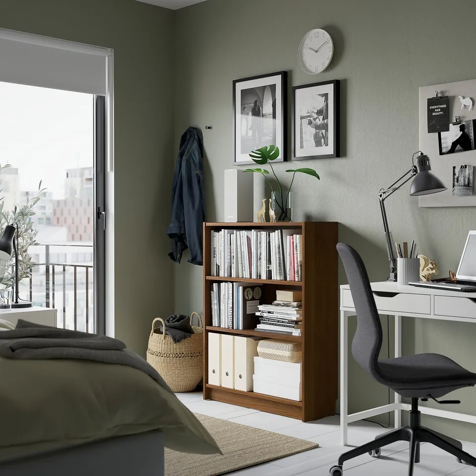 part: BILLY bookcase