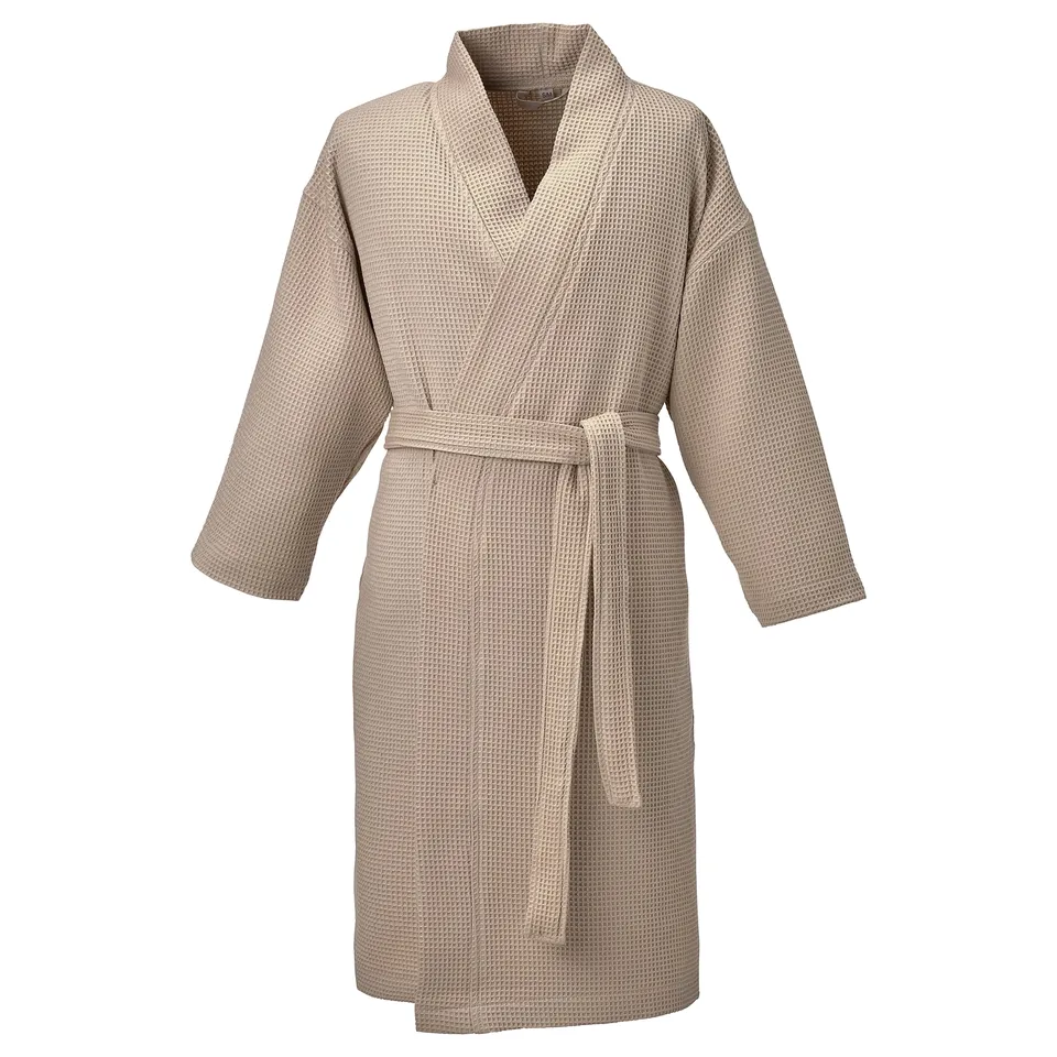 BJÄLVEN light beige bathrobe, waffle texture, ¾ sleeves, cotton/viscose blend, adjustable belt, relaxing spa style.