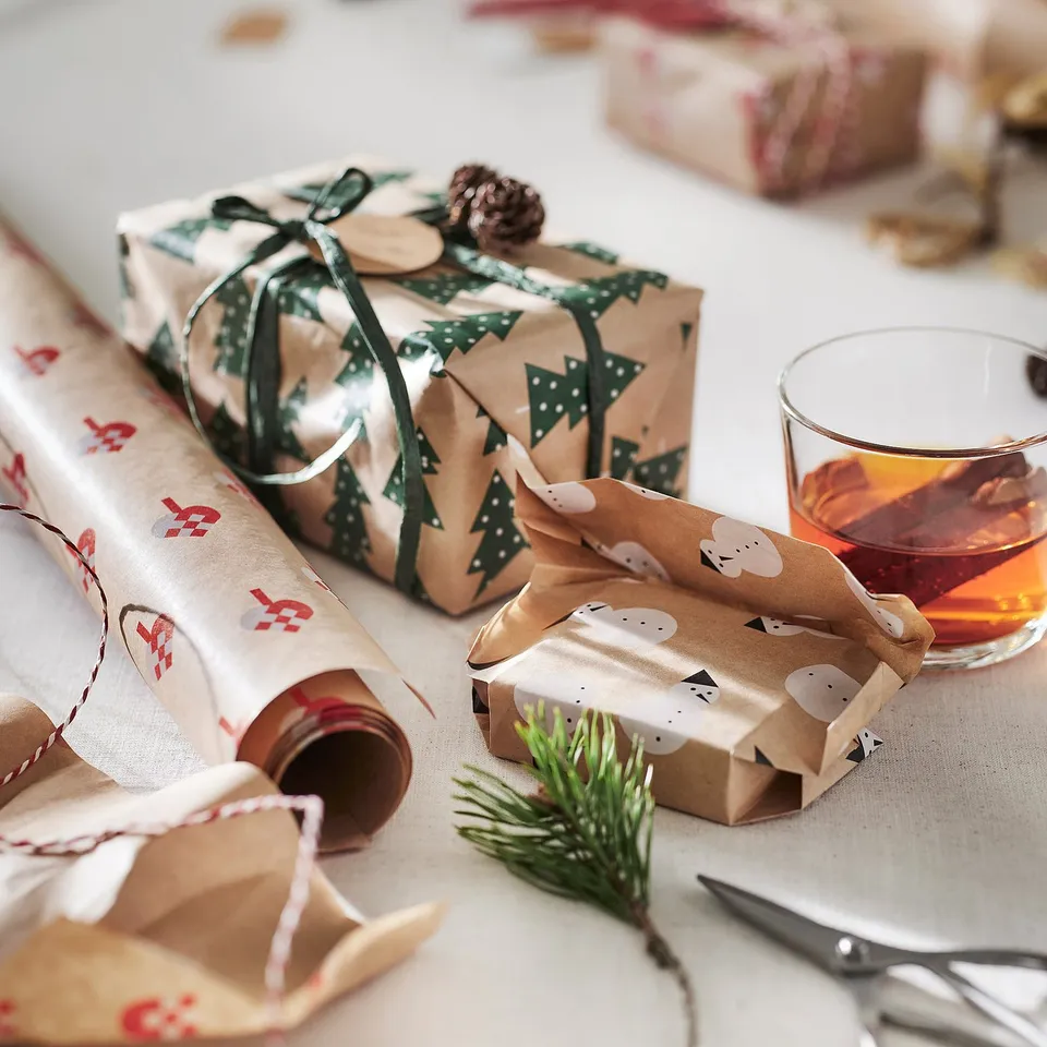 VINTERFINT Gift wrap roll, mixed patterns/multicolour, 3x0.7 m/2.10 m²