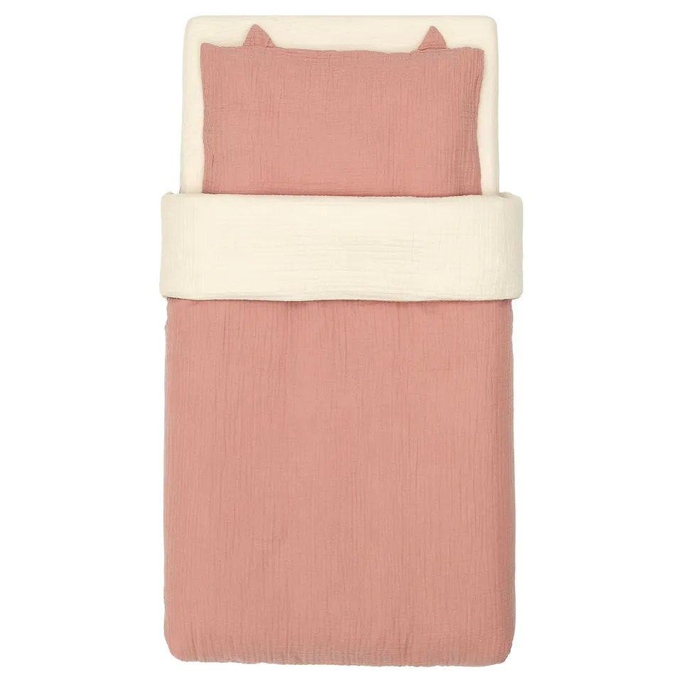 GULDVÄVARE peach bedding set: 1 duvet cover, 1 pillowcase, 1 fitted sheet. Soft organic cotton muslin, pink with white accents, cat ear design.