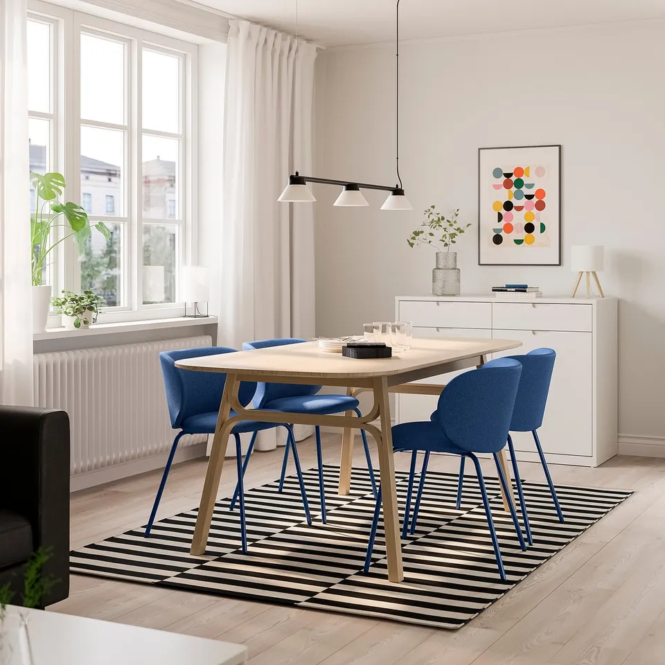 VOXLÖV / KRYLBO in a room