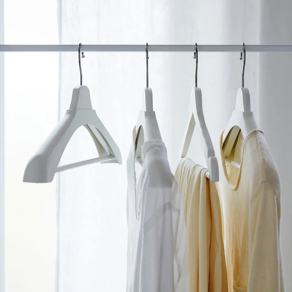 part: BUMERANG shoulder shaper for hanger