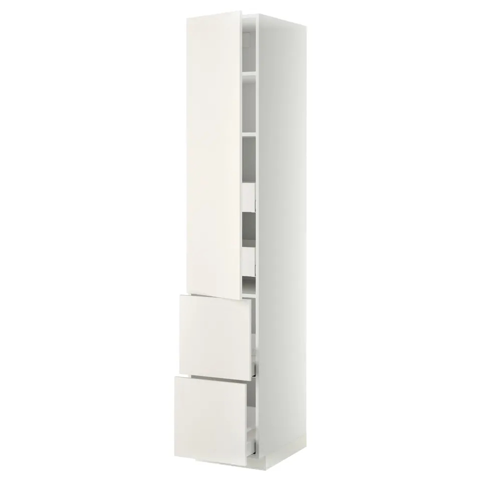 White METOD kitchen cabinet with drawers and shelves.