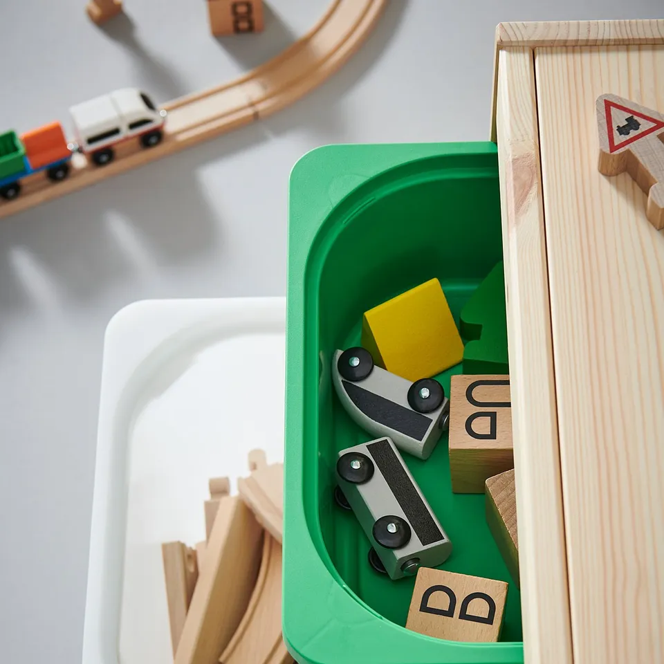 Green LILLABO train container with wooden tracks and cars, beech wood pieces.