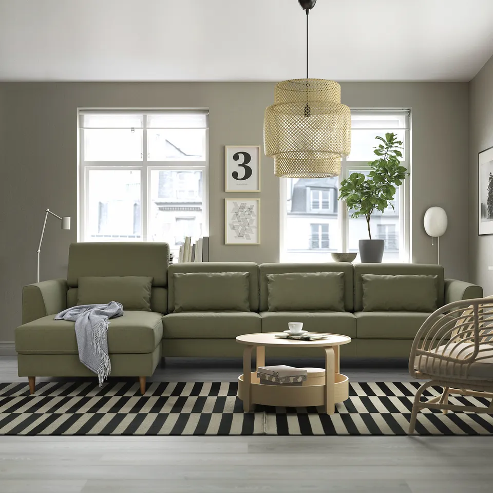 SLATORP in a room