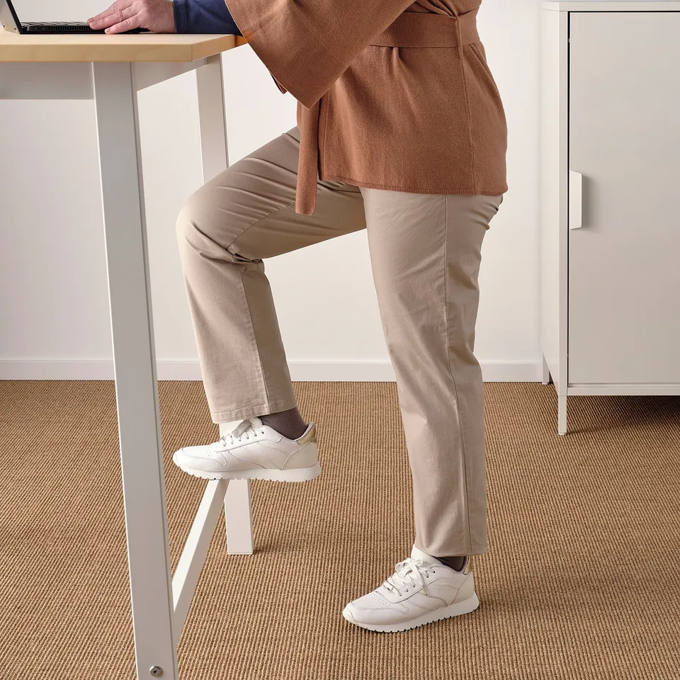 part: MITTZON conference table