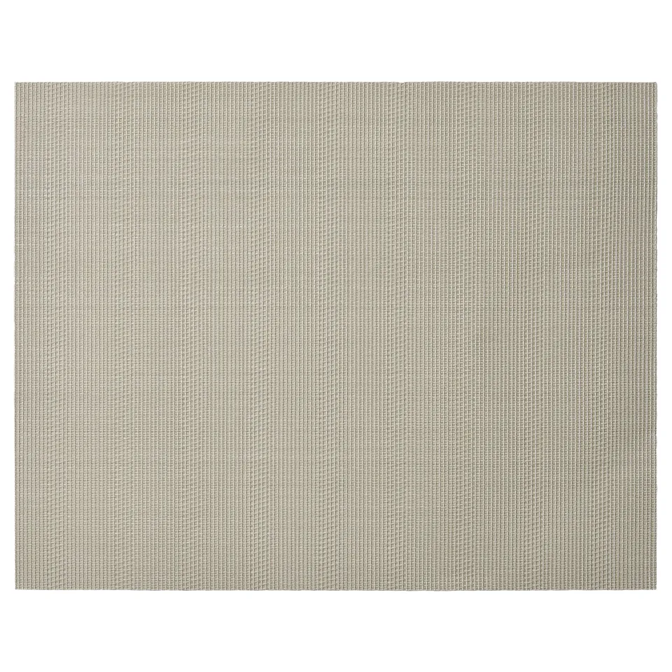 FLYGFISK mat, light colour, woven plastic, rectangular, uniform texture.
