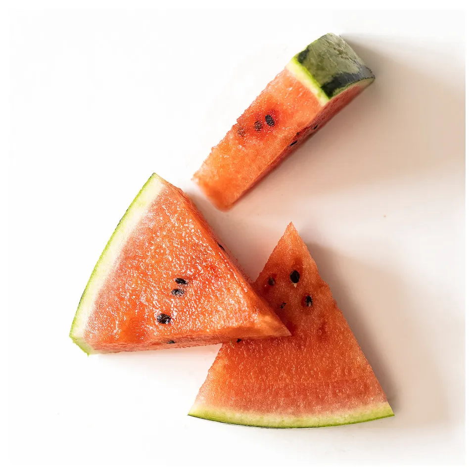 LOTSFÅGEL Scented candle in glass, Watermelon bright pink, 20 hr