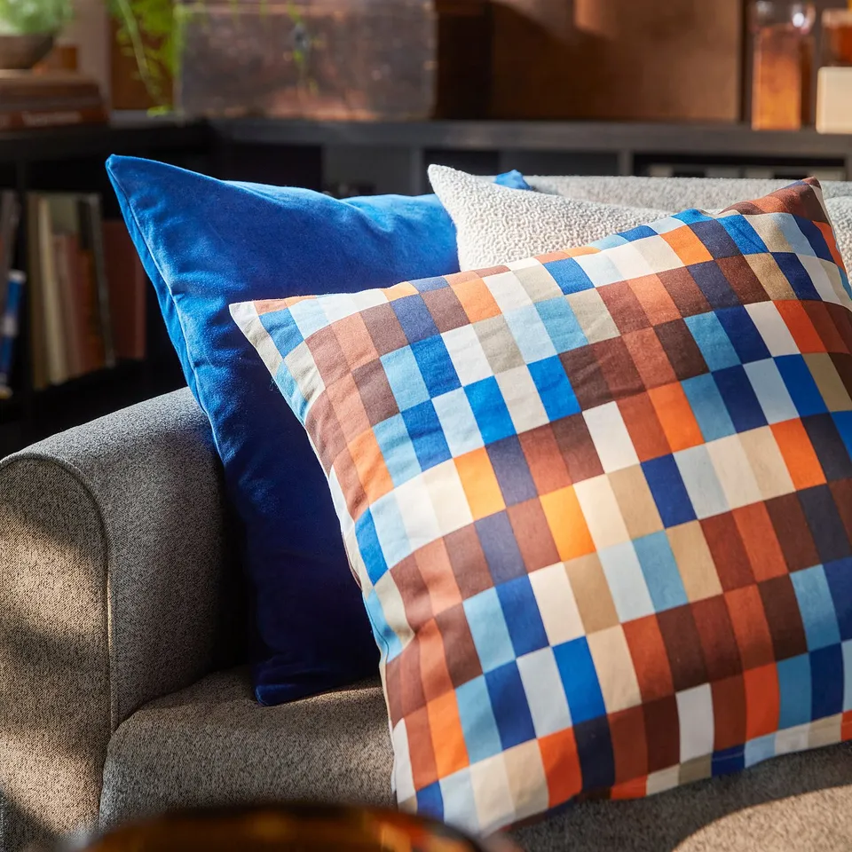 part: LÖVNATURSKOG cushion cover
