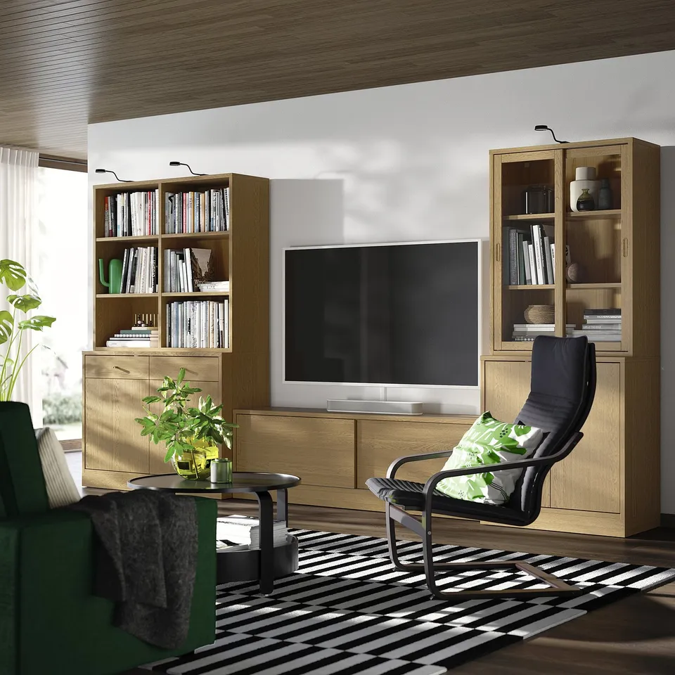 TONSTAD in a room