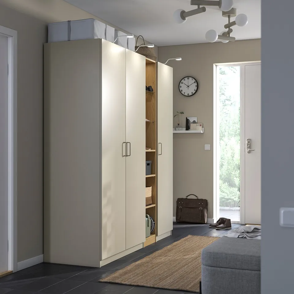 PAX / FORSAND in a room