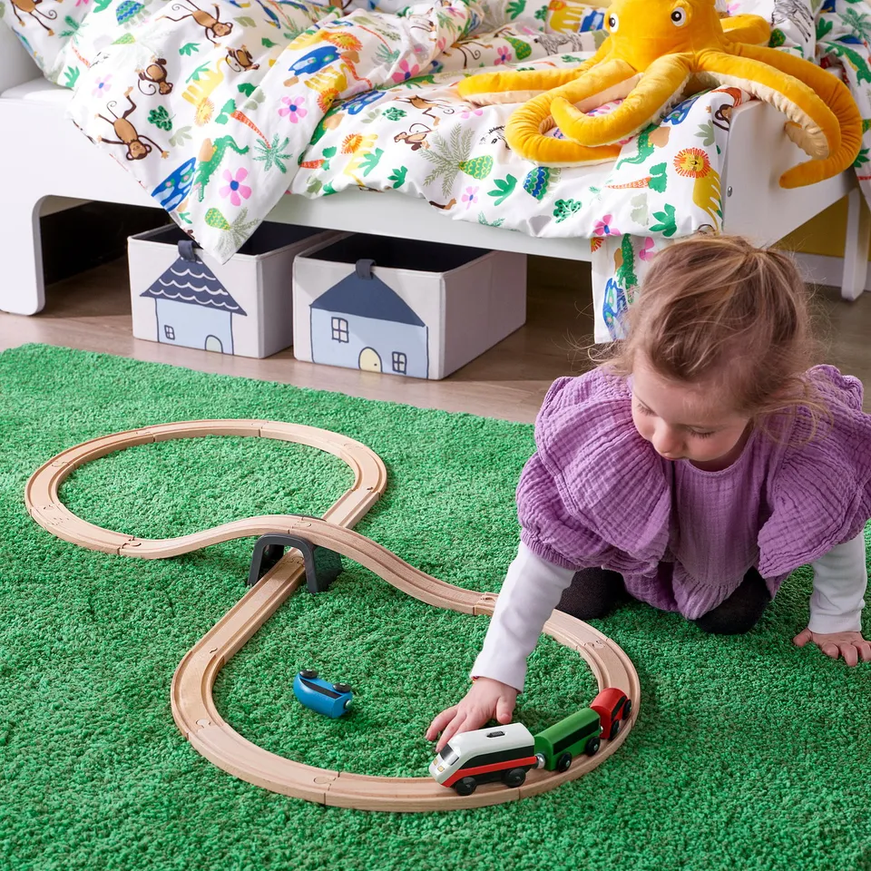 part: LILLABO battery-operated locomotive