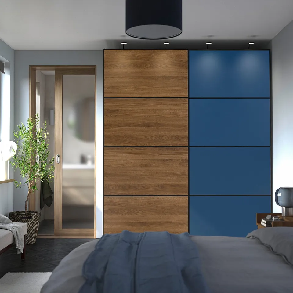 PAX / MEHAMN/AULI in a room
