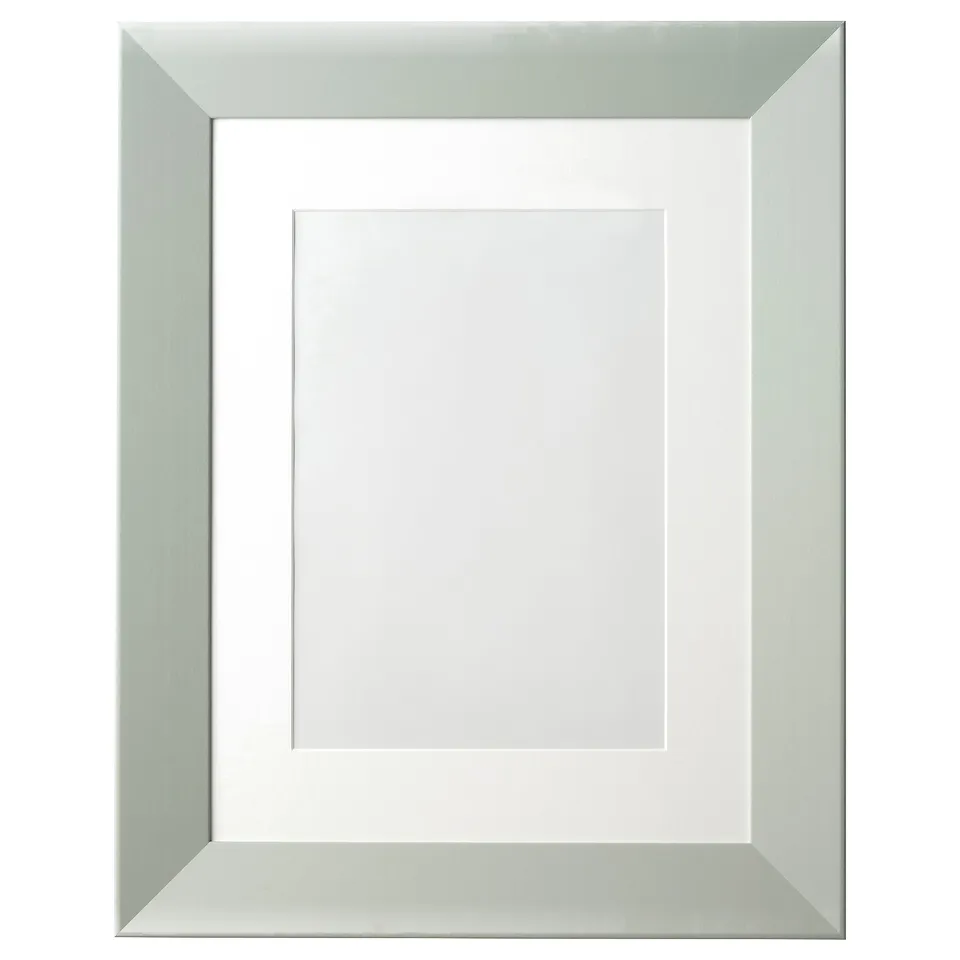 Plommontrad frame: green, rectangular, robust design, with white mat, wall-mountable.