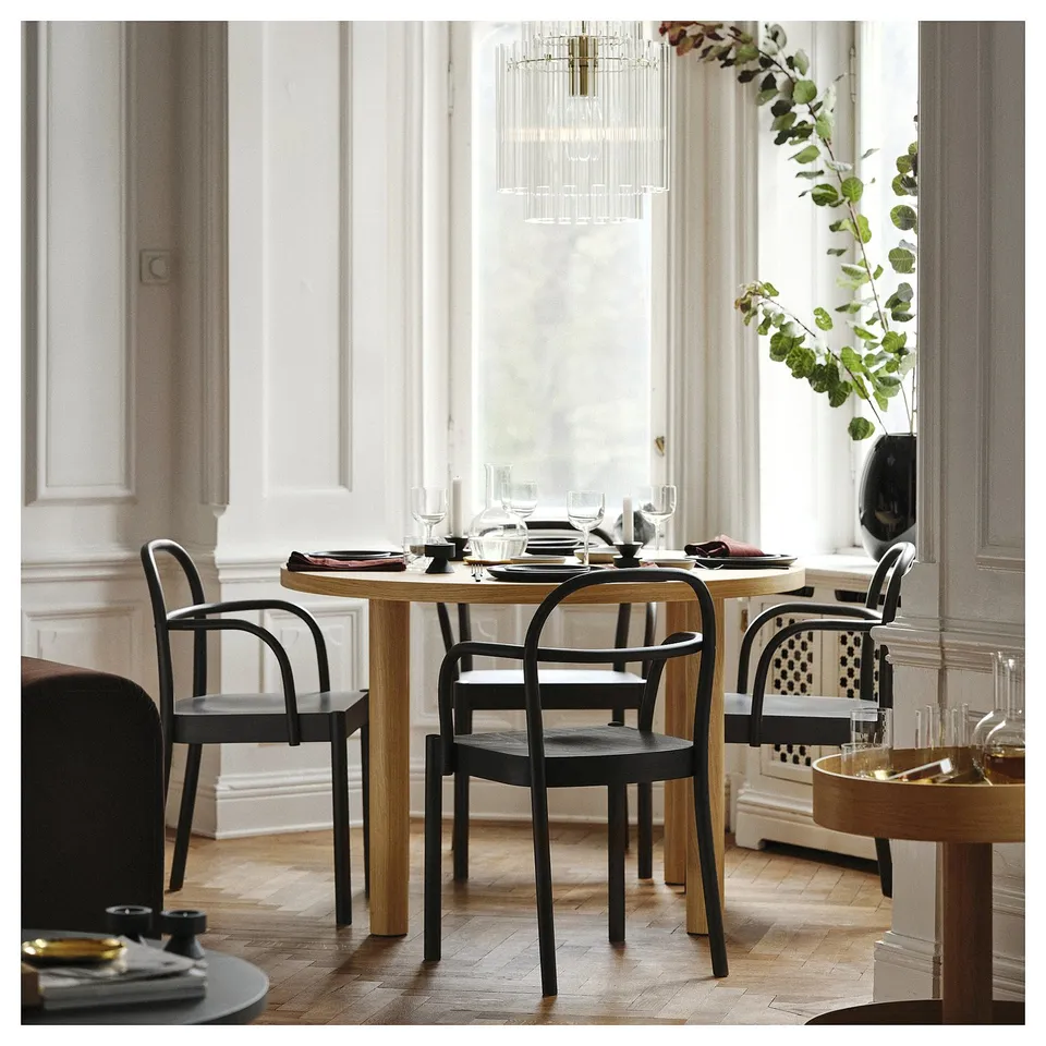 part: STOCKHOLM 2025 / STOCKHOLM 2025 table and 4 chairs with armrests