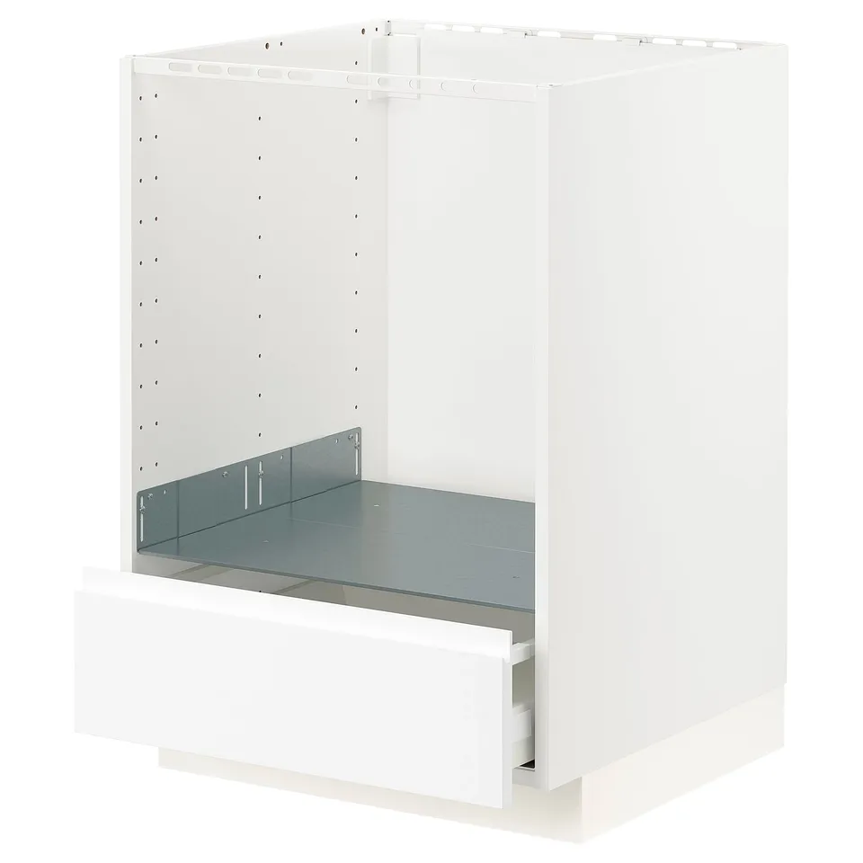 White METOD kitchen cabinet with grey shelf, minimalist style.