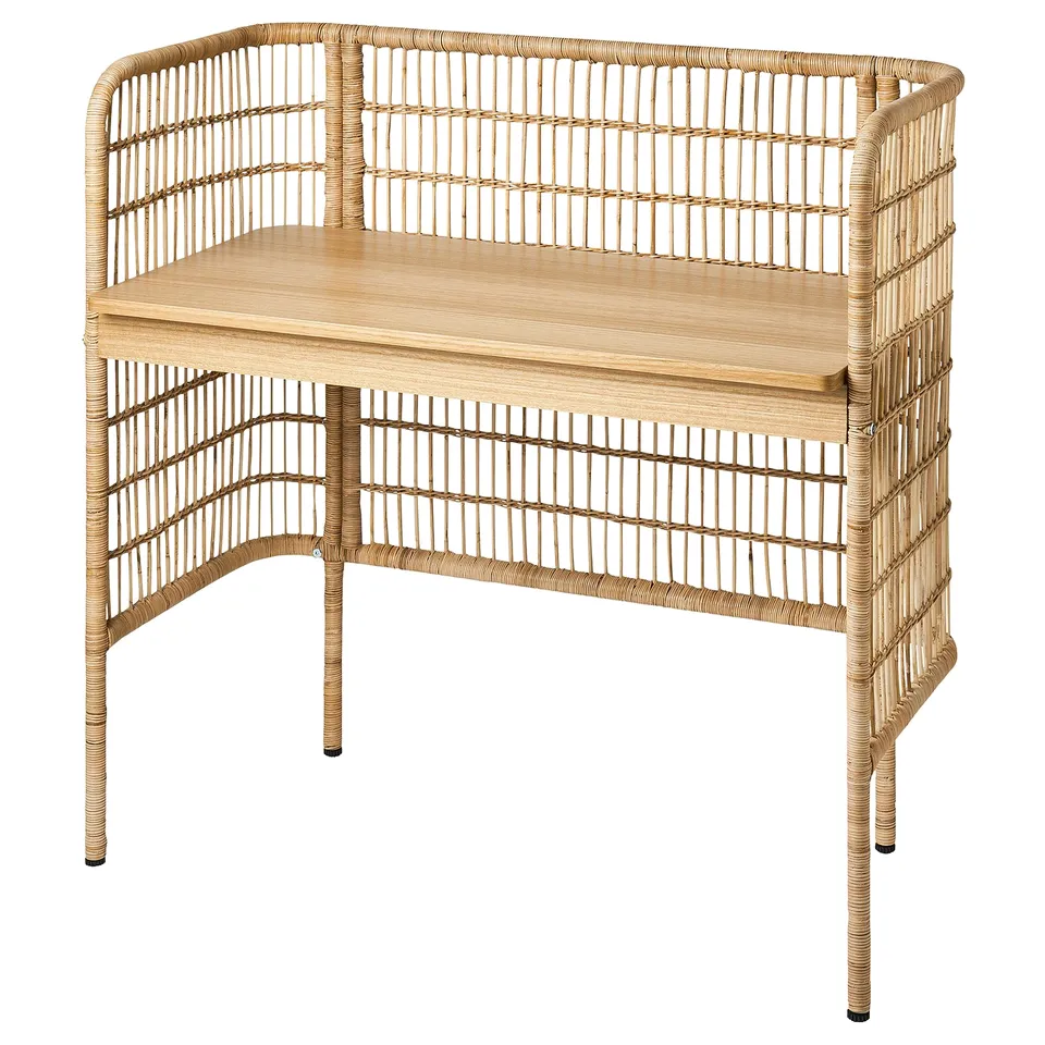 FRYKSÅS desk: natural wicker & wood, rectangular top, curved back, sturdy design.