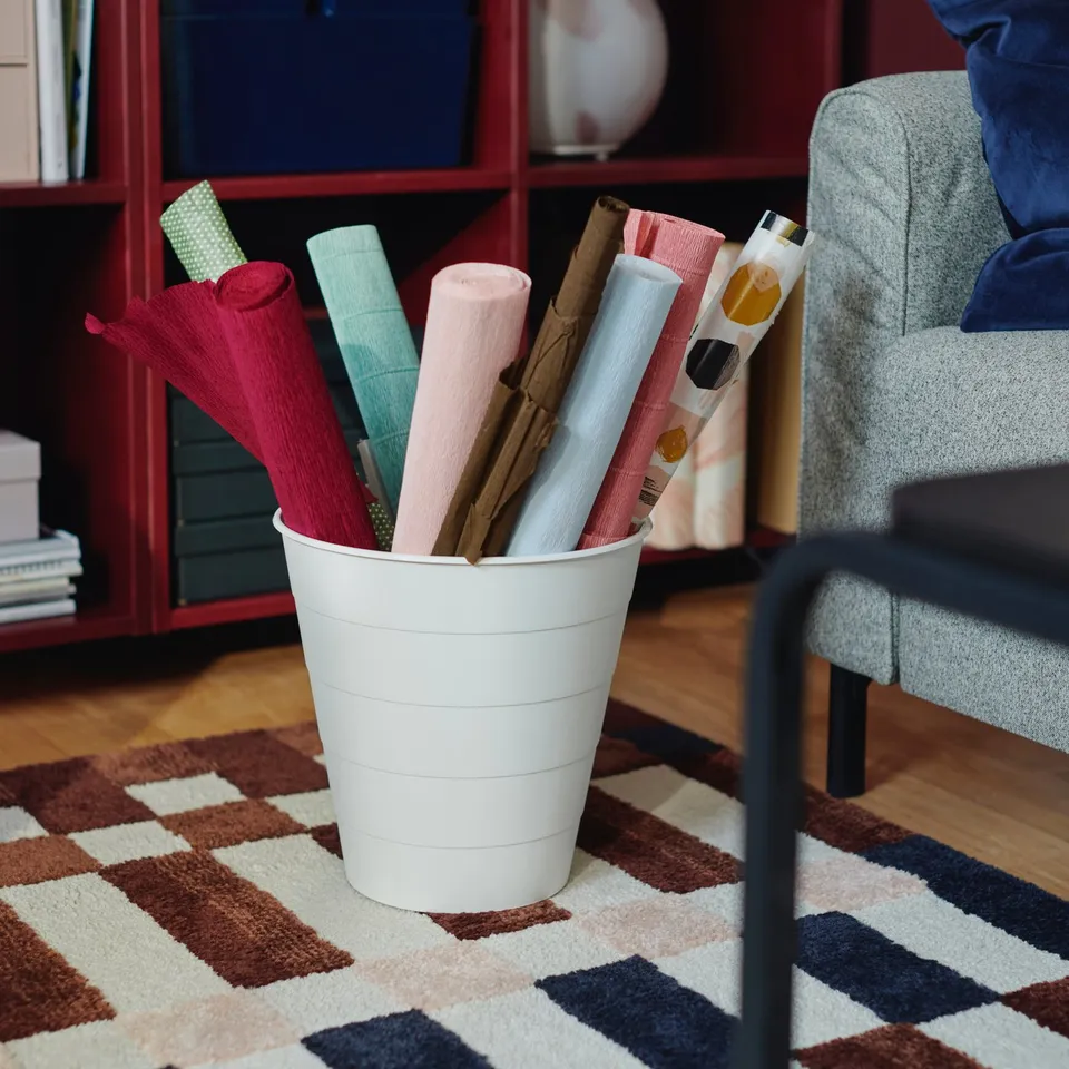 part: FNISS waste bin