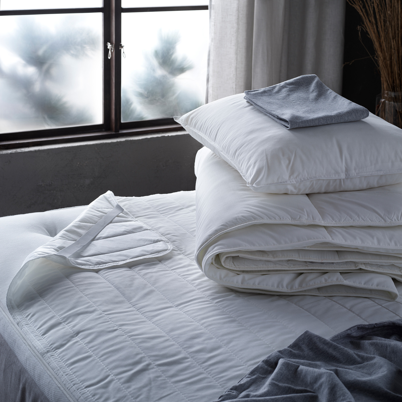part: LUDDROS mattress protector