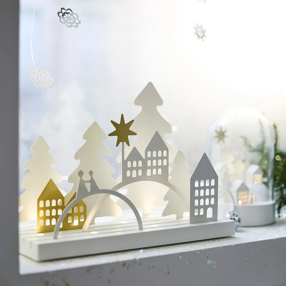 STRÅLA LED table decoration, landscape/village