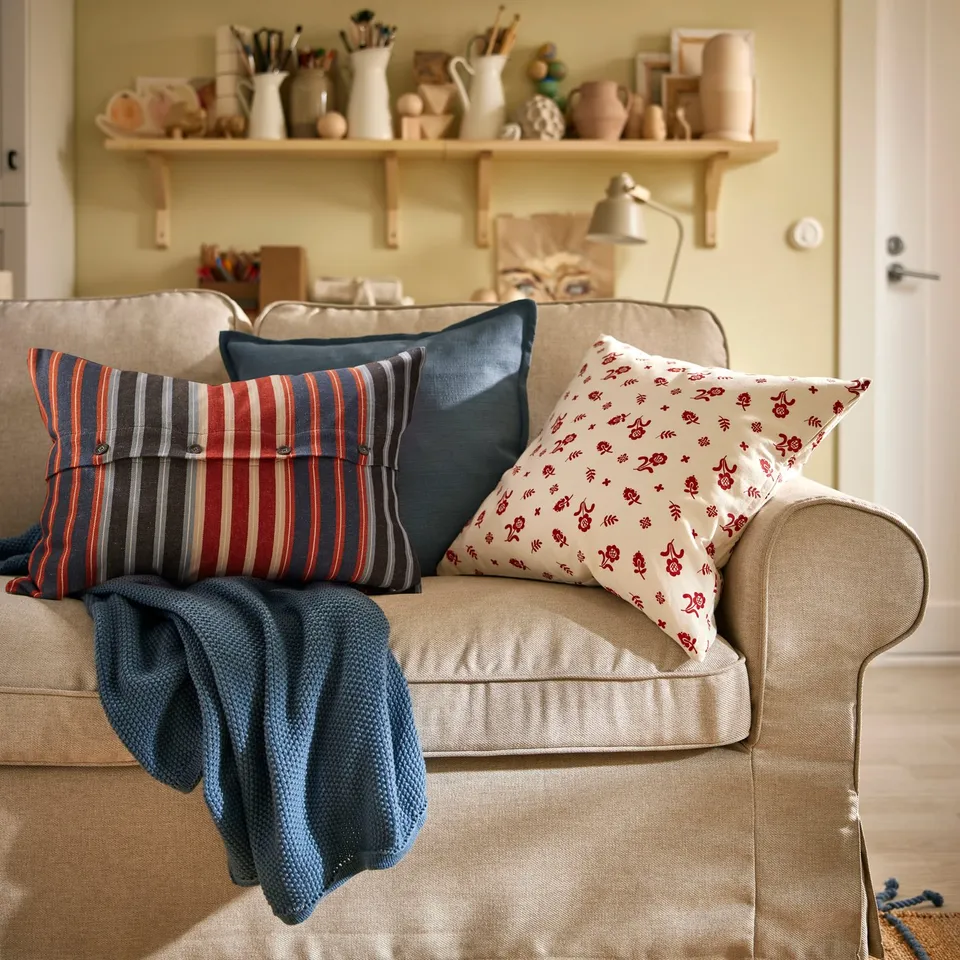 EKTORP 2-seat sofa, Kilanda light beige