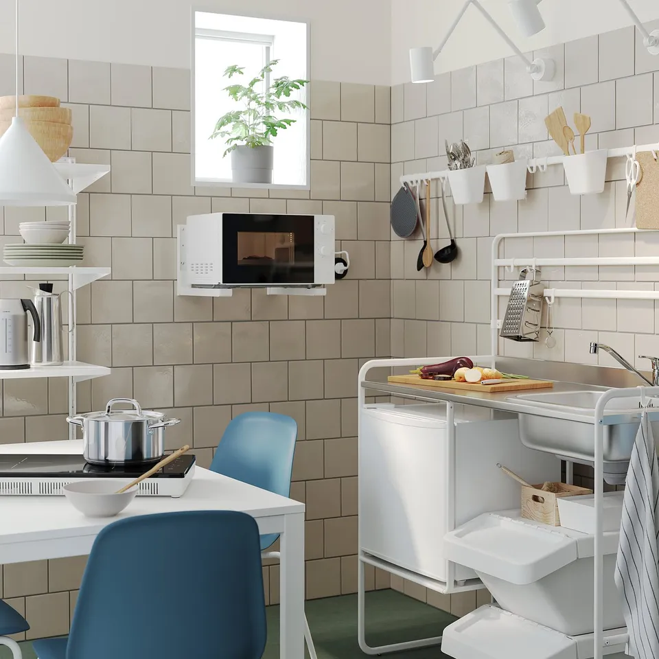 part: TILLREDA microwave oven