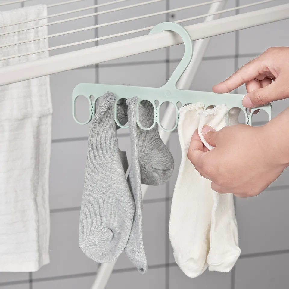 part: SLIBB hanger with 8 grip clips