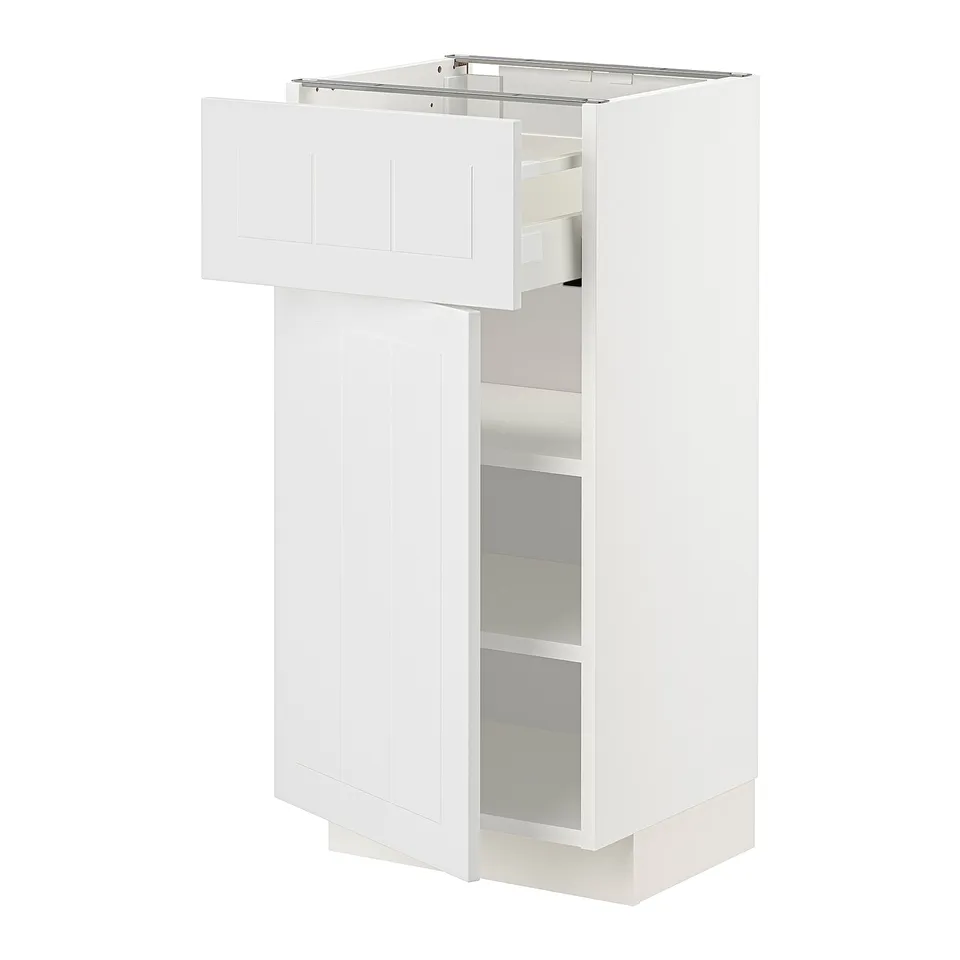 White METOD kitchen cabinet with white drawers, glass shelves.