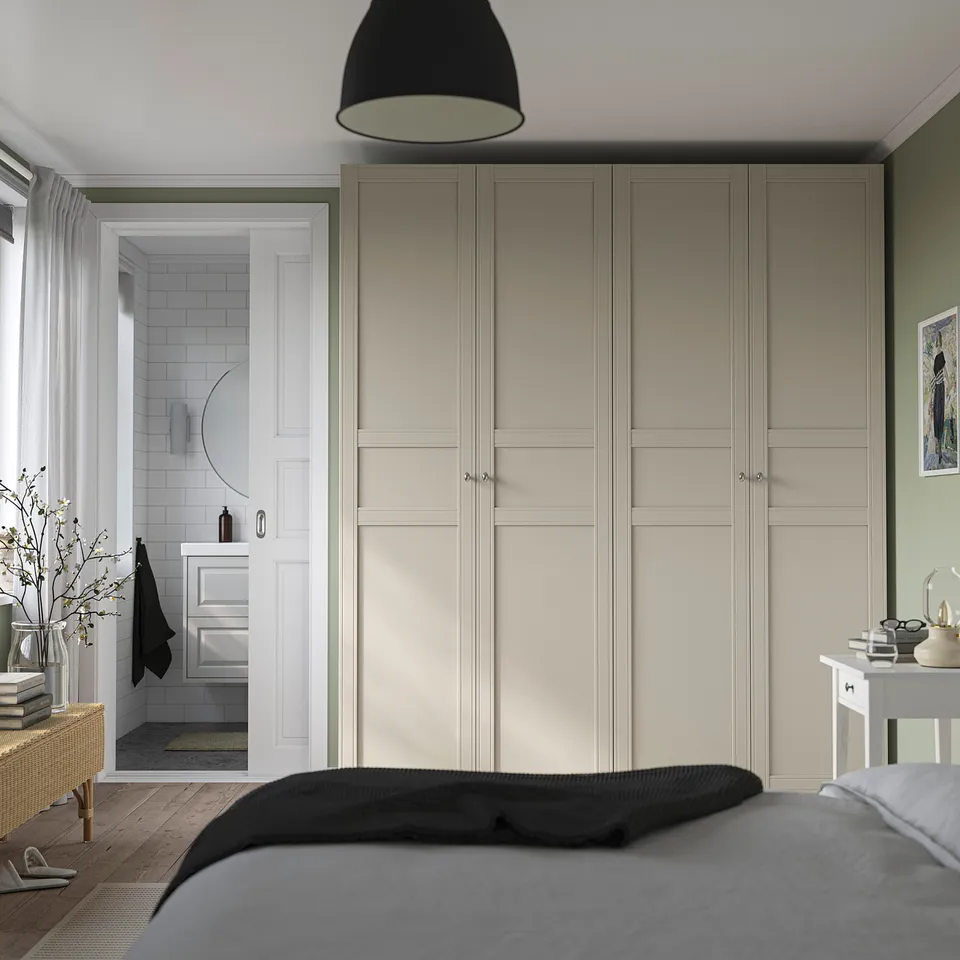 PAX / FLISBERGET in a room