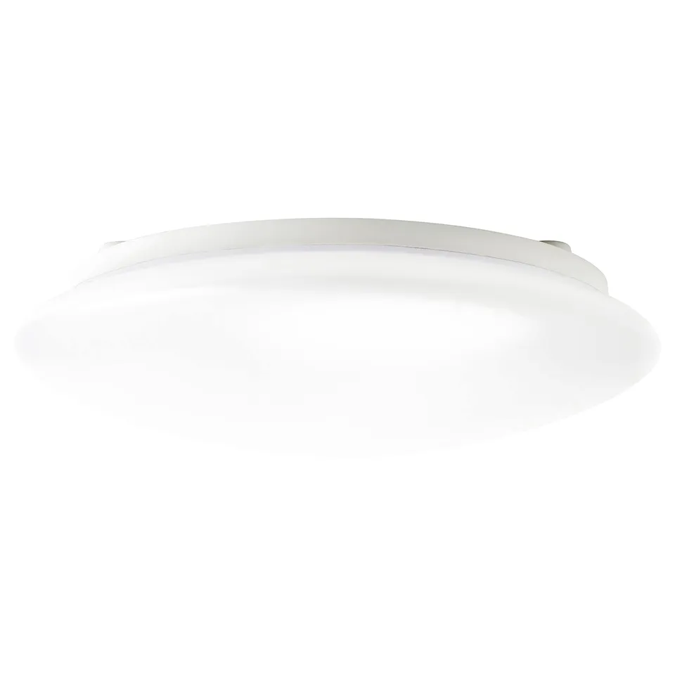BARLAST white bathroom ceiling light, round shape, diffused light.